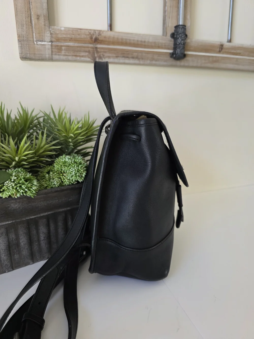 Vintage Coach Daypack 9960 Black Leather Backpack Made In India 2007